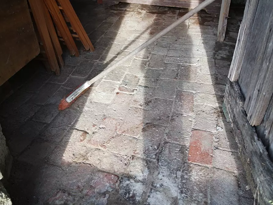 Immagine 39 di Casa indipendente in vendita  a Sarzana