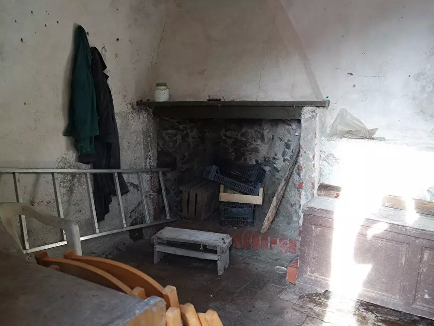 Immagine 20 di Casa indipendente in vendita  a Sarzana