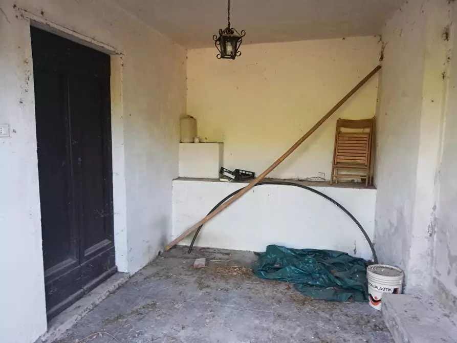 Immagine 67 di Casa indipendente in vendita  a Castelnuovo Magra