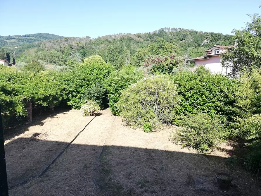 Immagine 43 di Casa indipendente in vendita  a Castelnuovo Magra