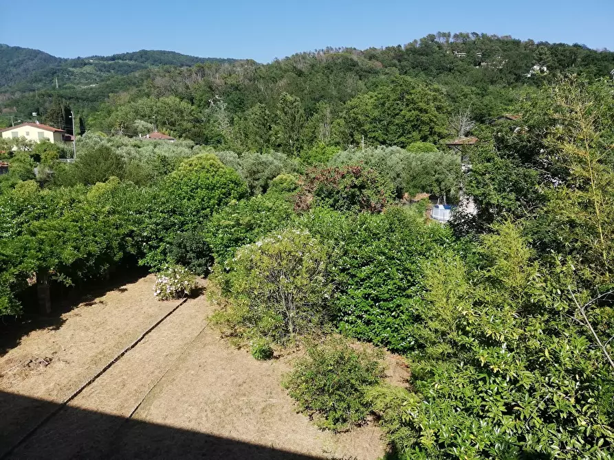 Immagine 8 di Casa indipendente in vendita  a Castelnuovo Magra