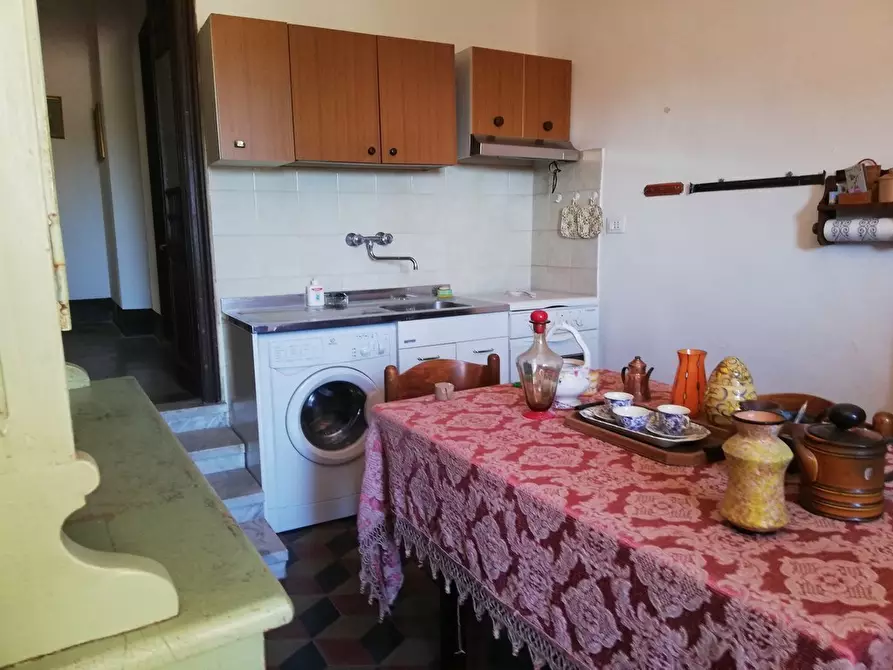 Immagine 39 di Casa indipendente in vendita  a Castelnuovo Magra
