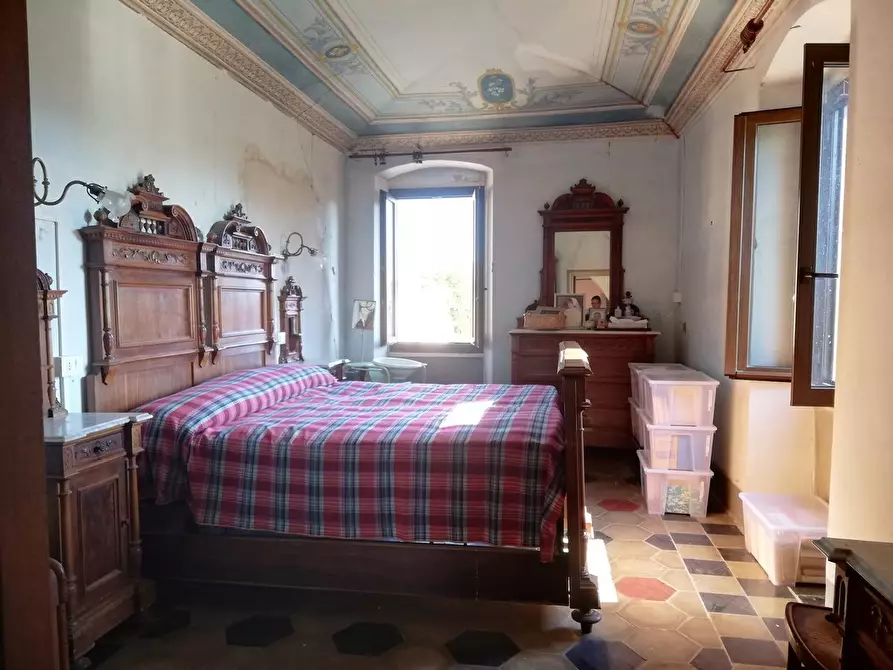 Immagine 34 di Casa indipendente in vendita  a Castelnuovo Magra