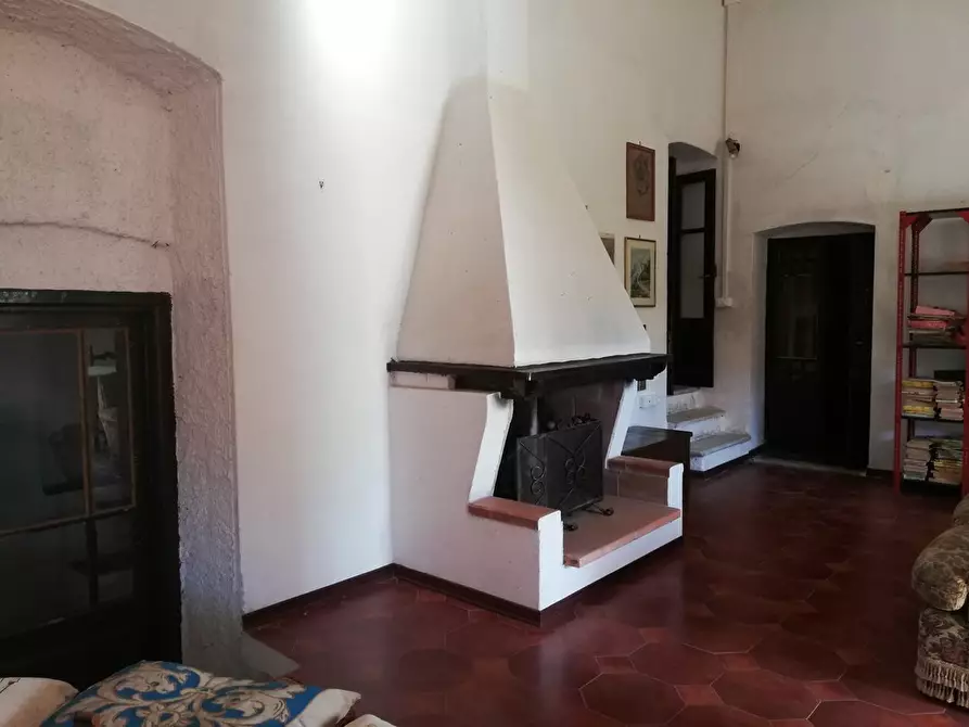 Immagine 5 di Casa indipendente in vendita  a Castelnuovo Magra