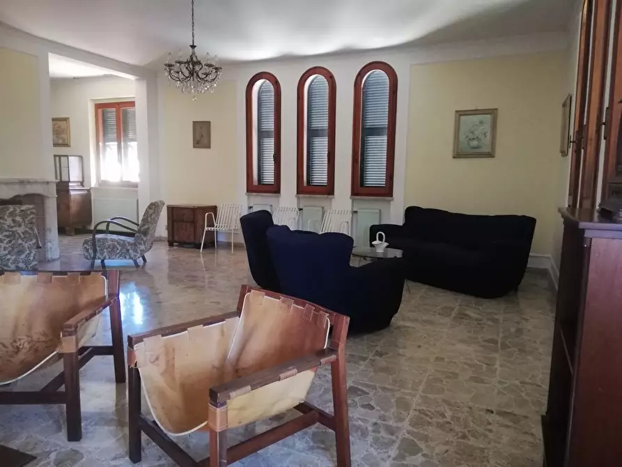 Immagine 18 di Casa indipendente in vendita  a Castelnuovo Magra