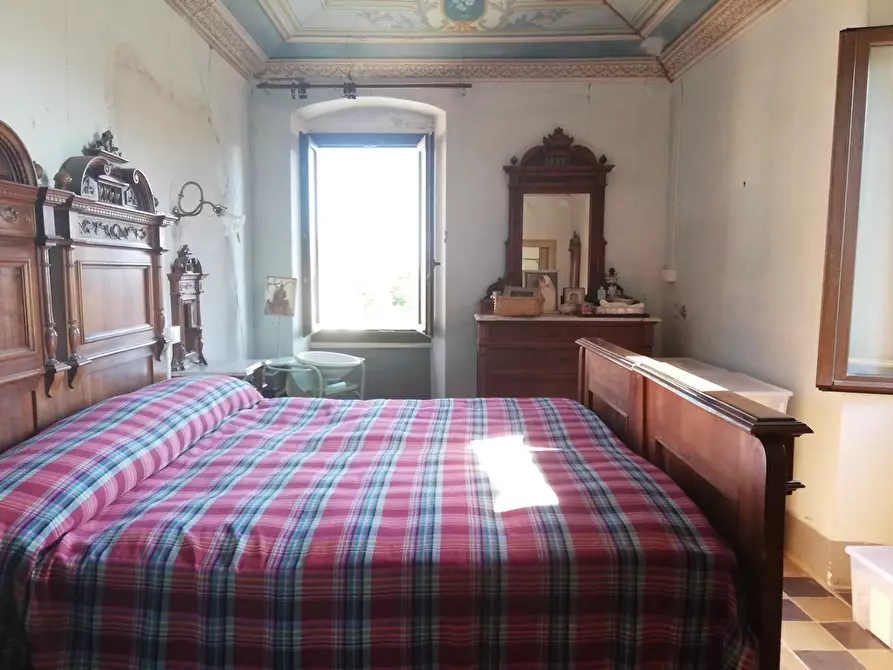 Immagine 33 di Casa indipendente in vendita  a Castelnuovo Magra