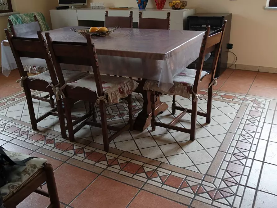 Immagine 15 di Casa semindipendente in vendita  a Ortonovo
