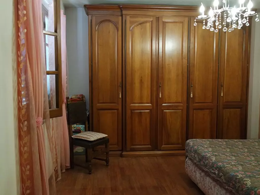 Immagine 37 di Casa semindipendente in vendita  a Ortonovo