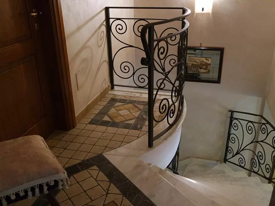 Immagine 23 di Casa semindipendente in vendita  a Ortonovo