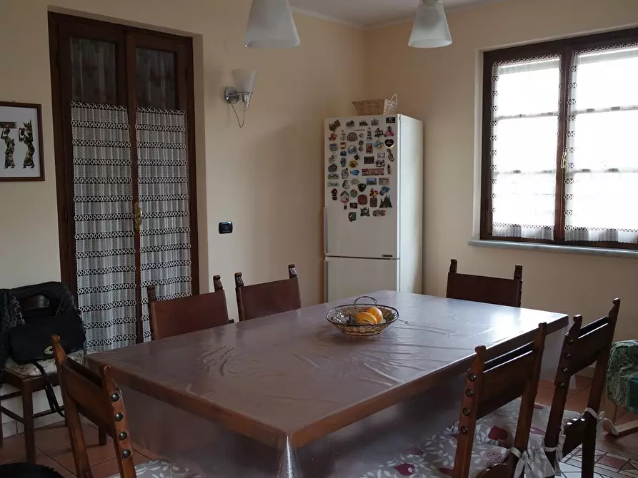 Immagine 7 di Casa semindipendente in vendita  a Ortonovo