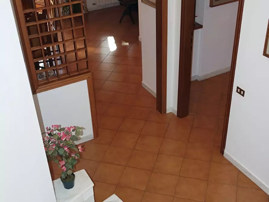 Immagine 33 di Casa indipendente in vendita  a Carrara