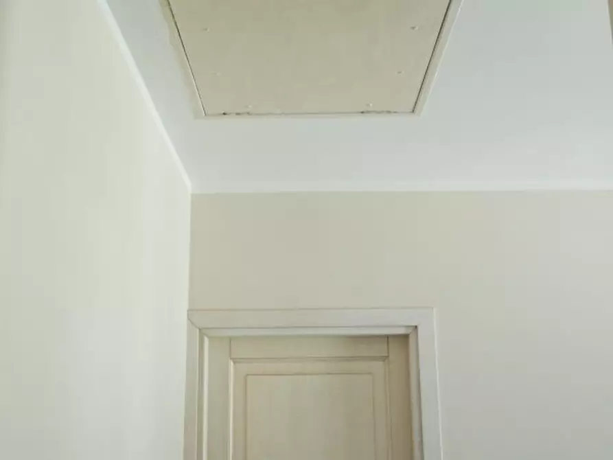 Immagine 26 di Casa semindipendente in vendita  a Carrara