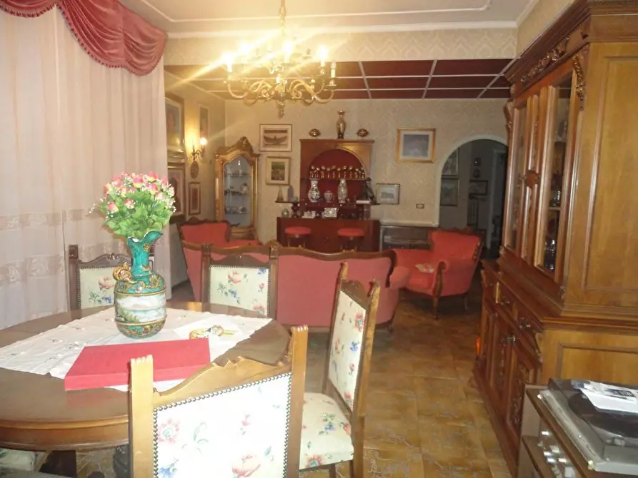 Immagine 21 di Appartamento in vendita  a Sarzana