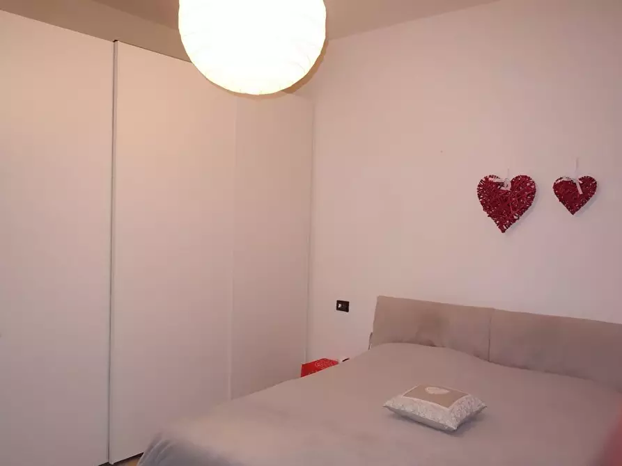 Immagine 3 di Appartamento in vendita  a Castelnuovo Magra