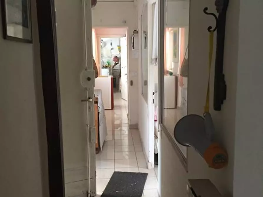 Immagine 8 di Casa indipendente in vendita  a Ortonovo