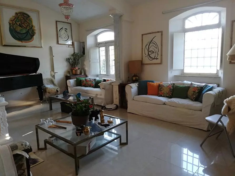 Immagine 16 di Casa indipendente in vendita  a Ortonovo