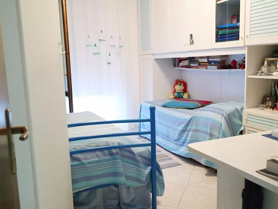 Immagine 25 di Appartamento in vendita  a Carrara