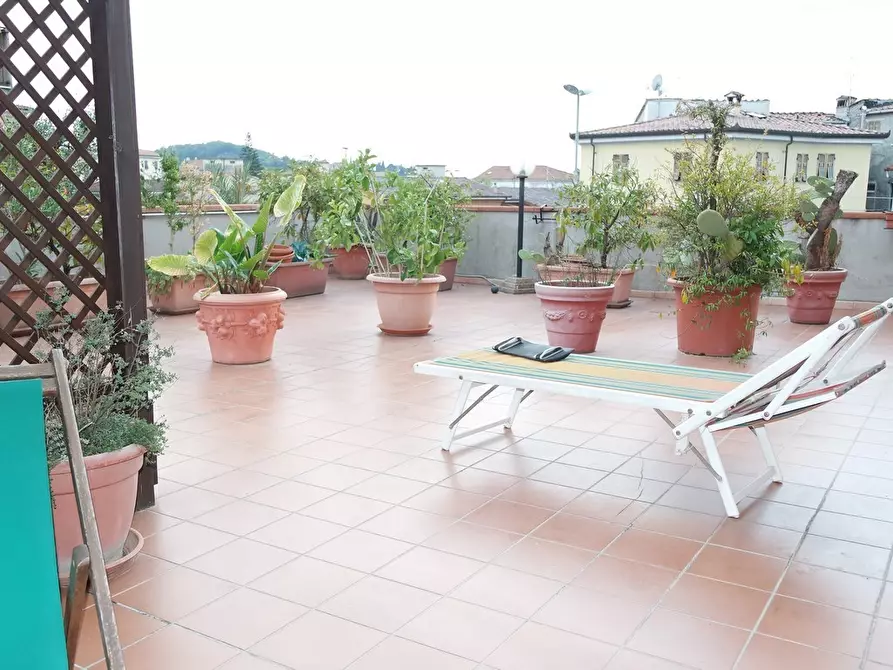 Immagine 5 di Appartamento in vendita  a Carrara