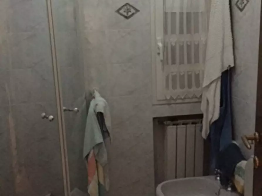 Immagine 13 di Casa semindipendente in vendita  a Castelnuovo Magra