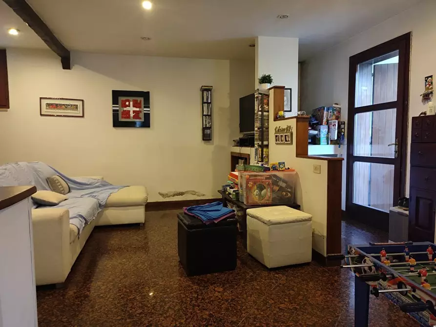 Immagine 20 di Casa semindipendente in vendita  a Carrara