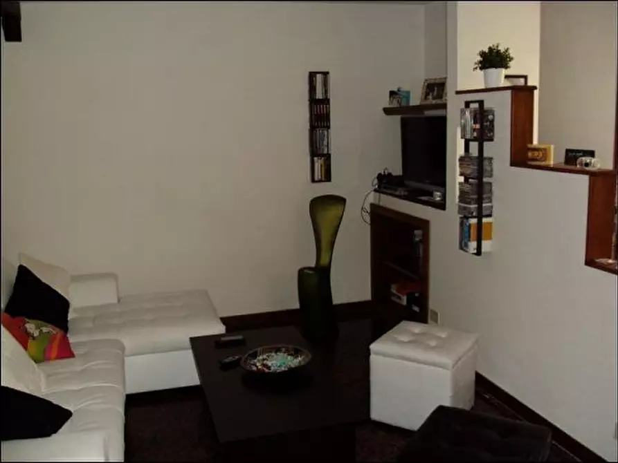 Immagine 11 di Casa semindipendente in vendita  a Carrara