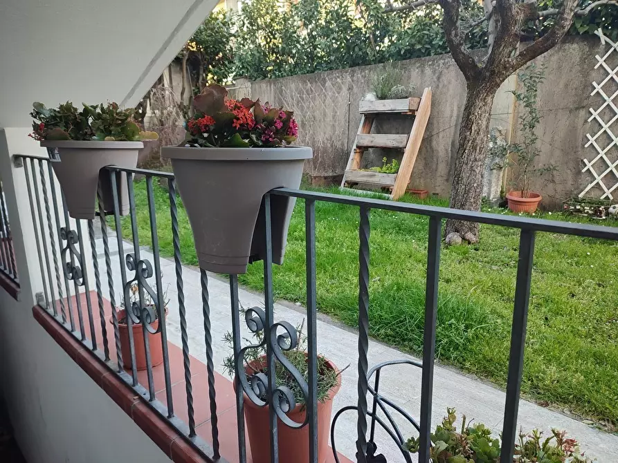 Immagine 31 di Casa semindipendente in vendita  a Carrara