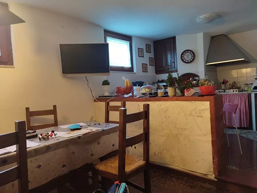 Immagine 25 di Casa semindipendente in vendita  a Carrara