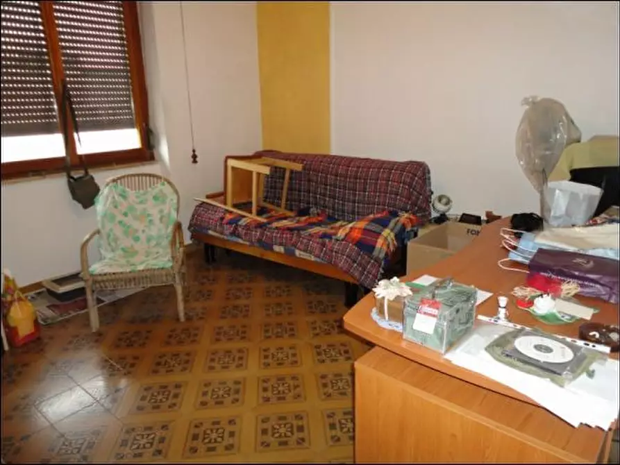 Immagine 4 di Appartamento in vendita  a Castelnuovo Magra