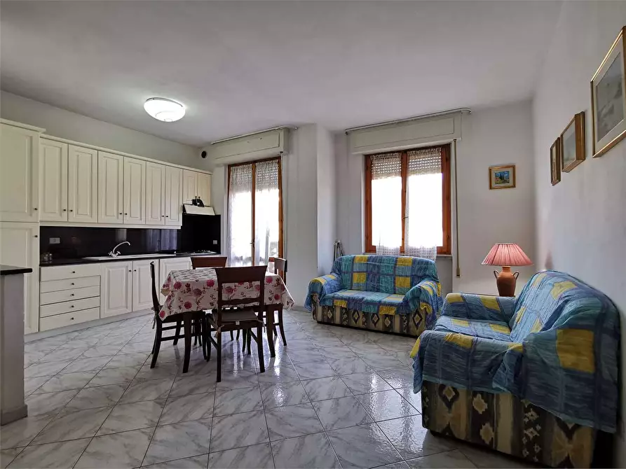 Immagine 5 di Appartamento in affitto  a San Vincenzo