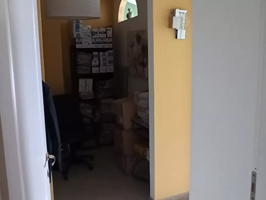 Immagine 15 di Appartamento in vendita  a Carrara