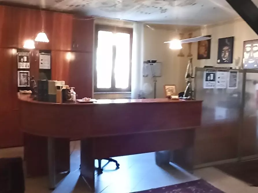 Immagine 3 di Appartamento in vendita  a Carrara