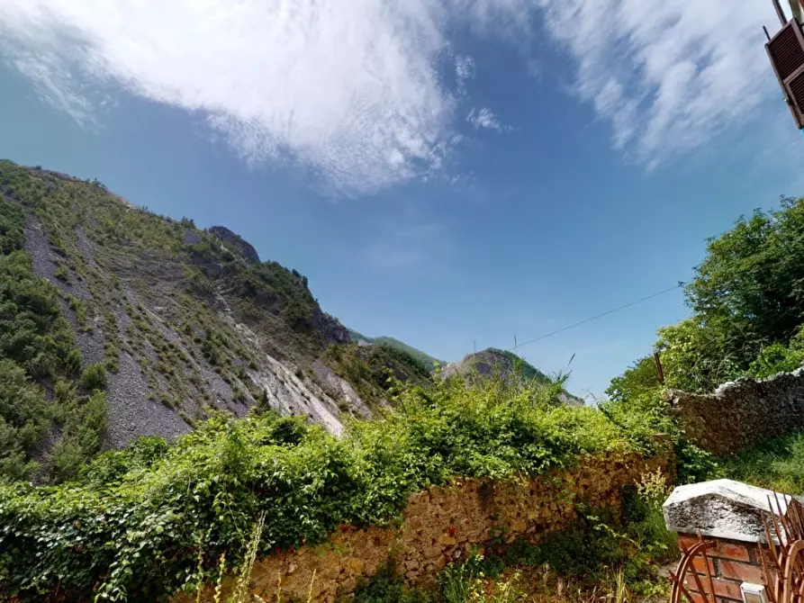 Immagine 16 di Casa semindipendente in vendita  a Carrara