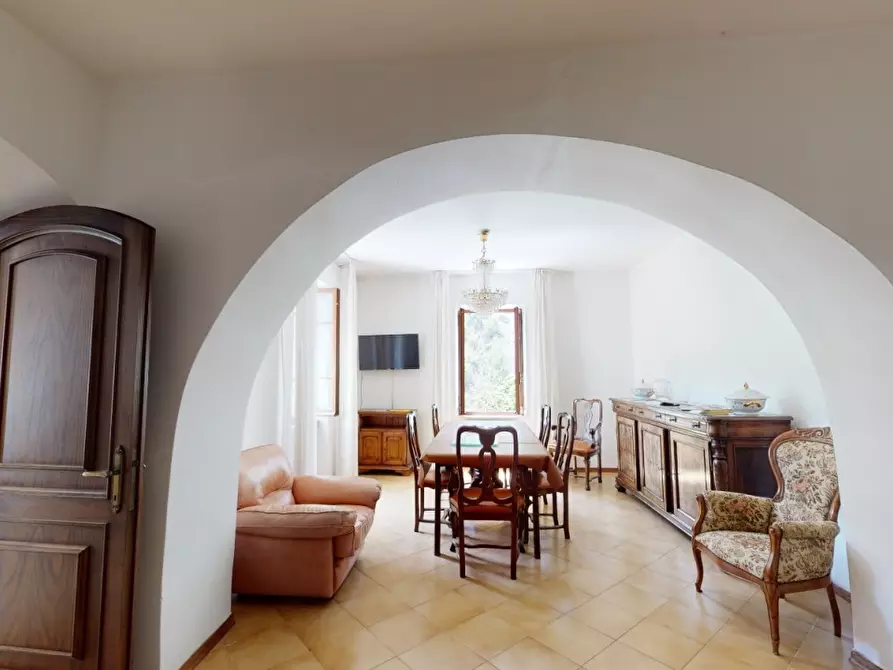 Immagine 6 di Casa semindipendente in vendita  a Carrara