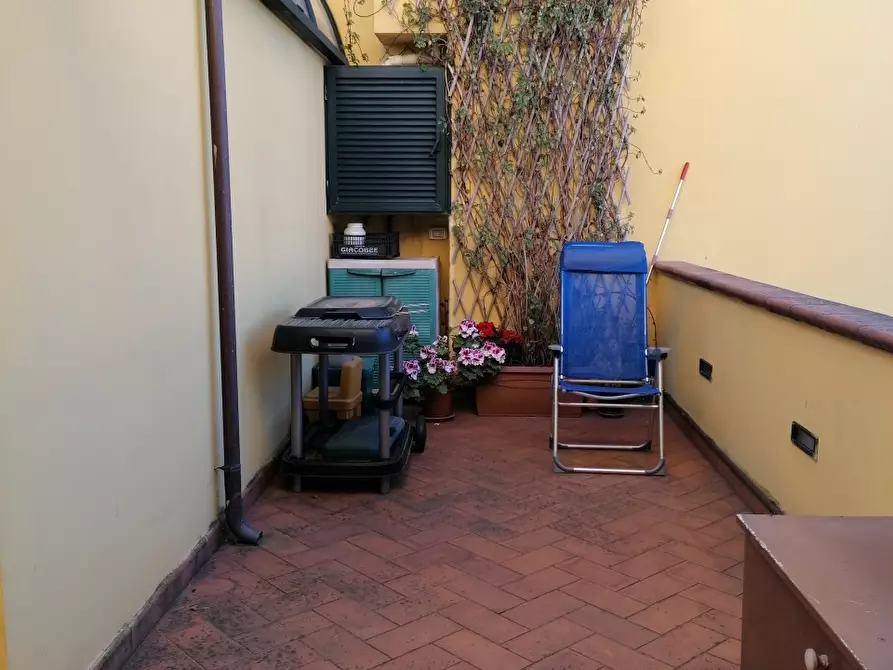 Immagine 2 di Casa semindipendente in vendita  a Carrara