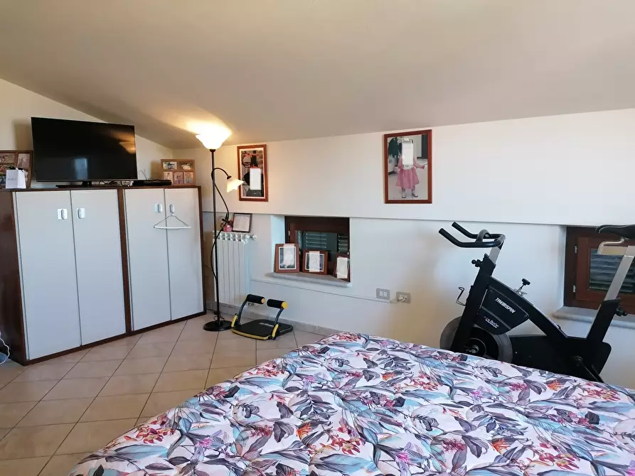 Immagine 21 di Casa semindipendente in vendita  a Carrara