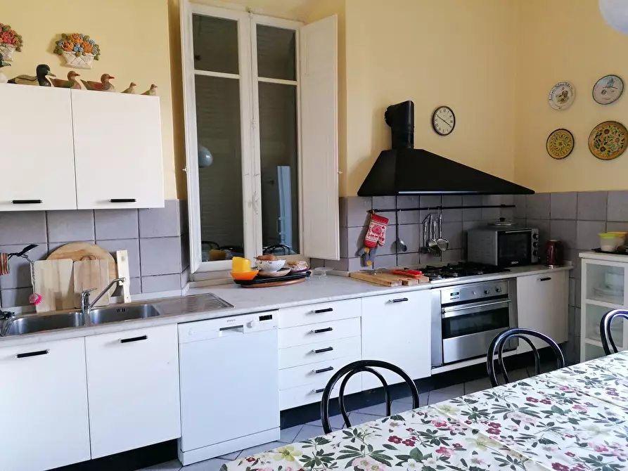 Immagine 14 di Casa indipendente in vendita  a Carrara