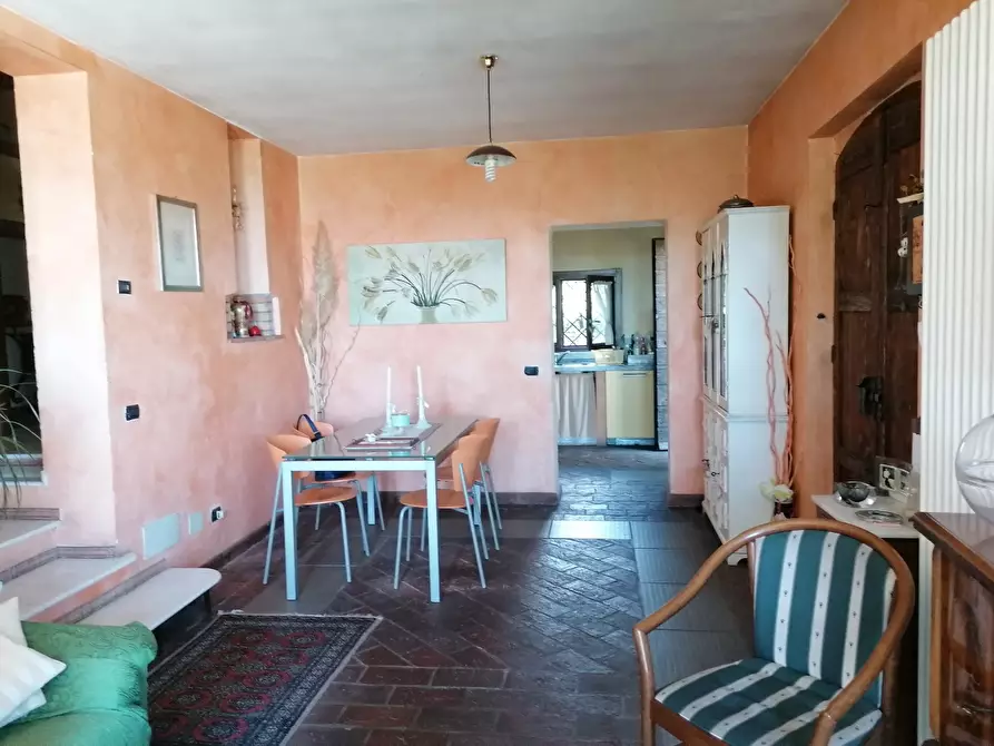 Immagine 3 di Casa indipendente in vendita  a Carrara