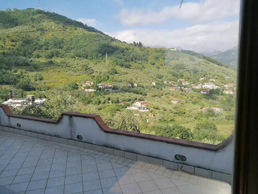 Immagine 28 di Casa indipendente in vendita  a Carrara