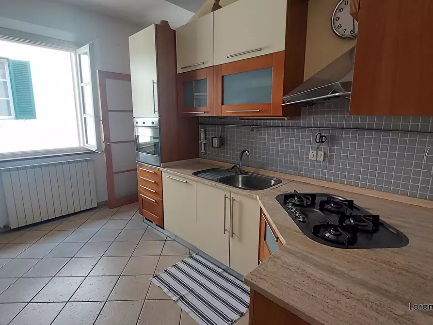 Immagine 5 di Appartamento in vendita  a Pisa