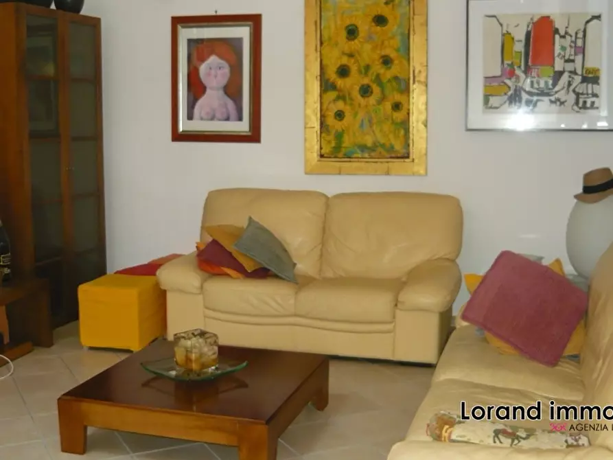 Immagine 16 di Appartamento in vendita  a Pisa