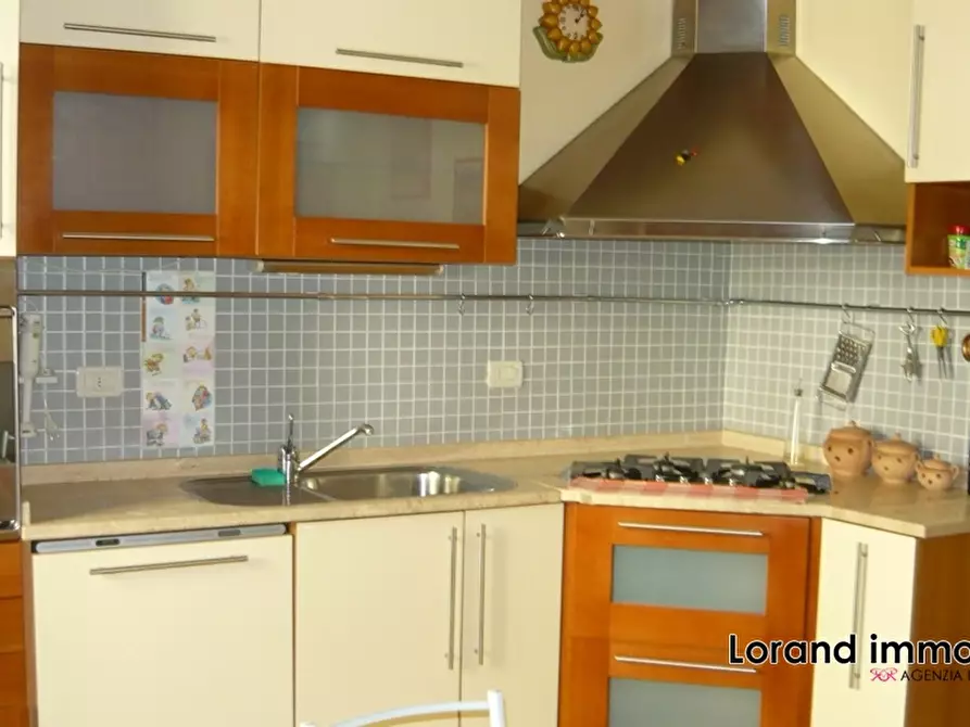 Immagine 6 di Appartamento in vendita  a Pisa