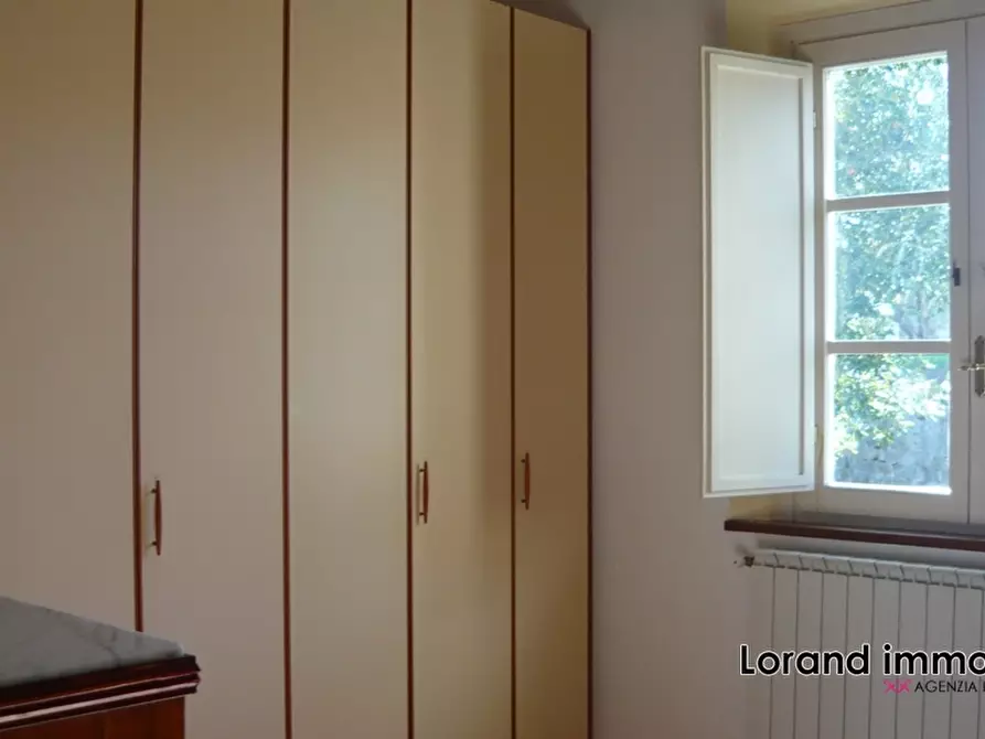 Immagine 12 di Appartamento in vendita  a Pisa