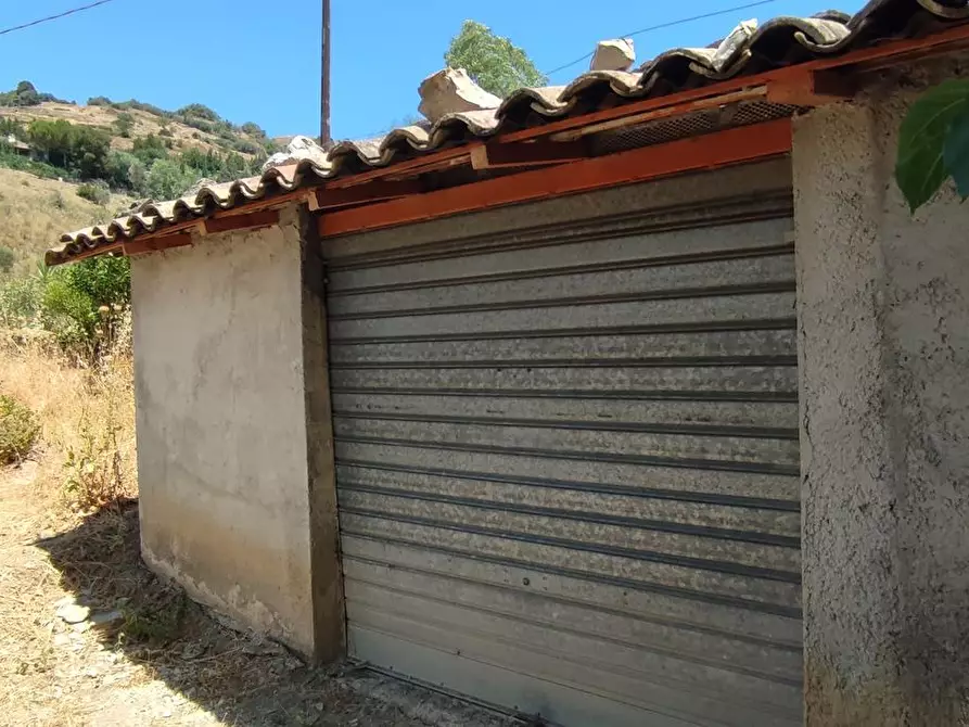 Immagine 24 di Rustico / casale in vendita  a Castelmola
