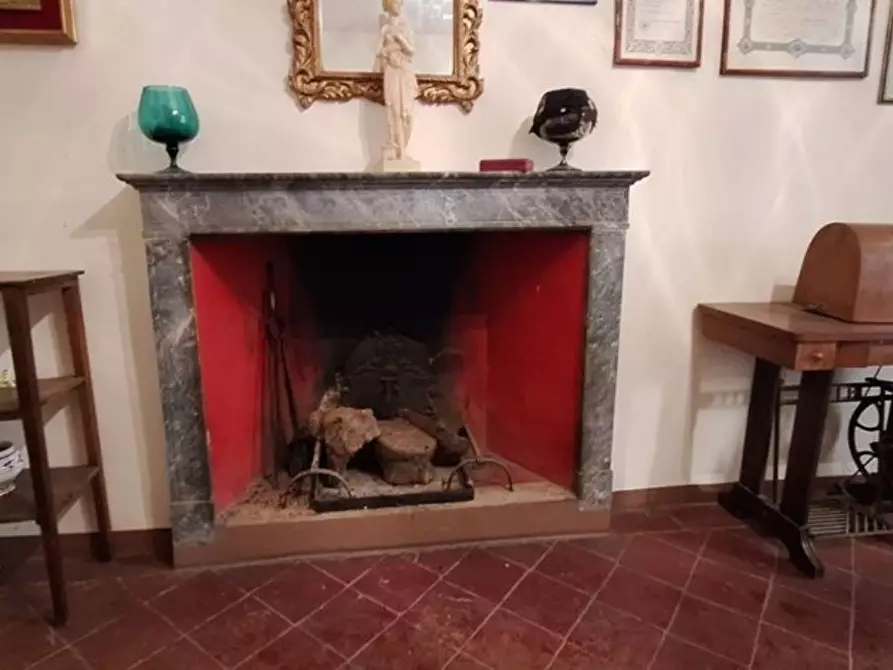 Immagine 20 di Villa in vendita  a Borgo A Mozzano