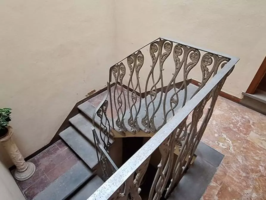Immagine 22 di Villa in vendita  a Borgo A Mozzano