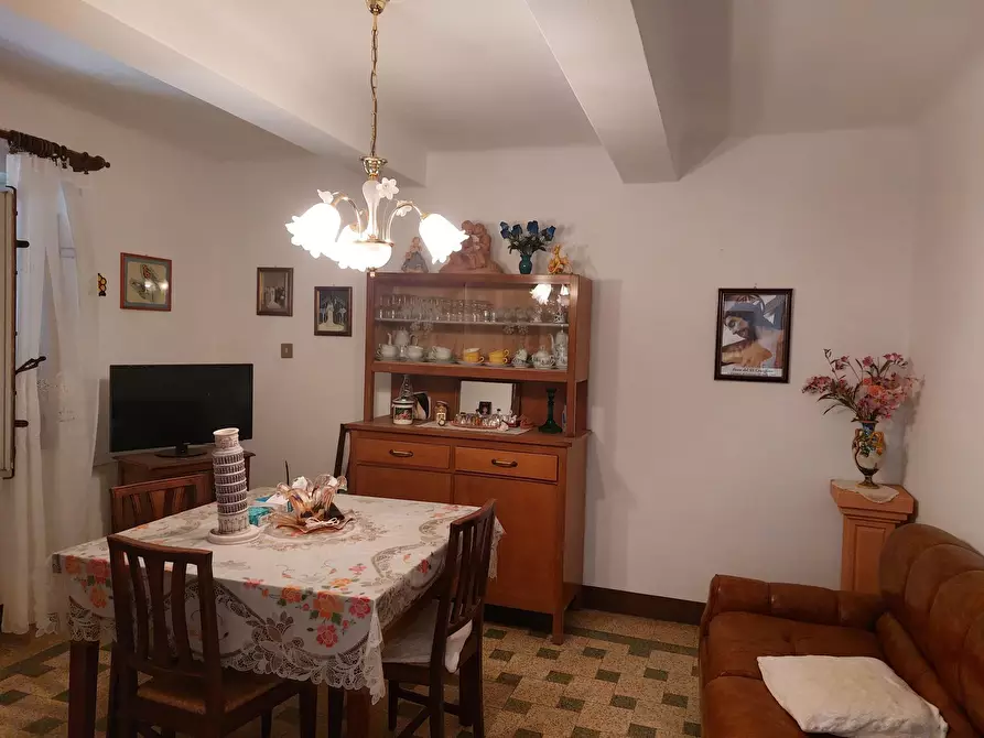 Immagine 11 di Terratetto in vendita  a Bagni Di Lucca