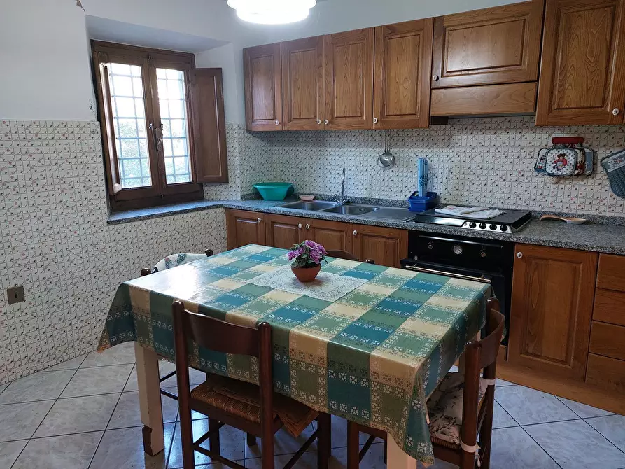 Immagine 13 di Terratetto in vendita  a Bagni Di Lucca