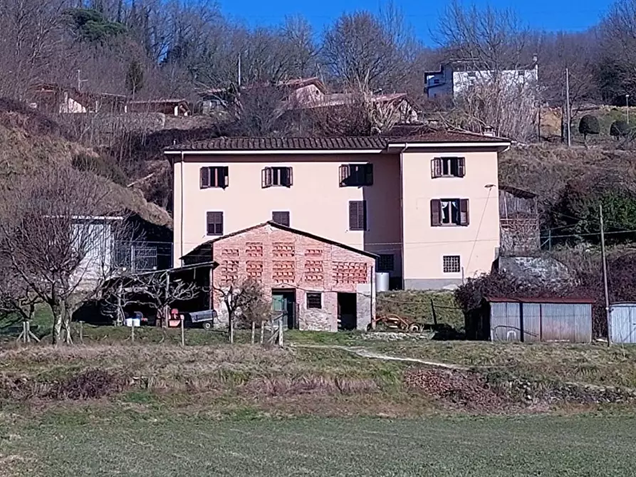 Immagine 1 di Casa indipendente in vendita  a Coreglia Antelminelli