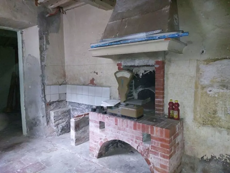 Immagine 9 di Appartamento in vendita  a Bagni Di Lucca