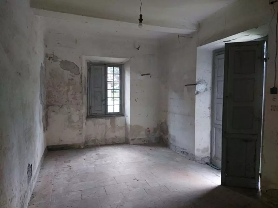 Immagine 8 di Appartamento in vendita  a Bagni Di Lucca